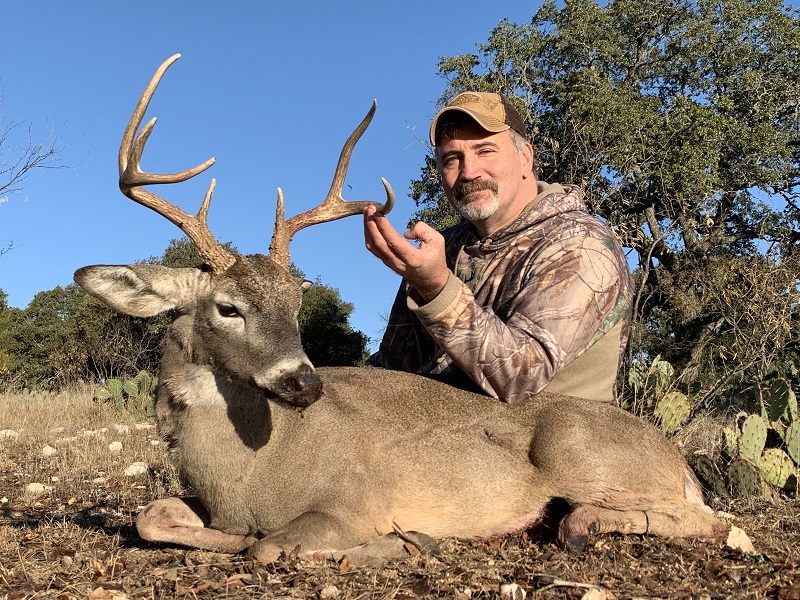 Management Buck | Whitetail Deer hunting
